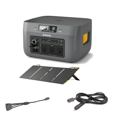 Set Biolite BaseCharge 1500 + 2 x BioLite Solarpanel 100 + BioLite 12V Car Charging Cable 10 FT + BioLite 4 X 1 Solar Chaining Cable